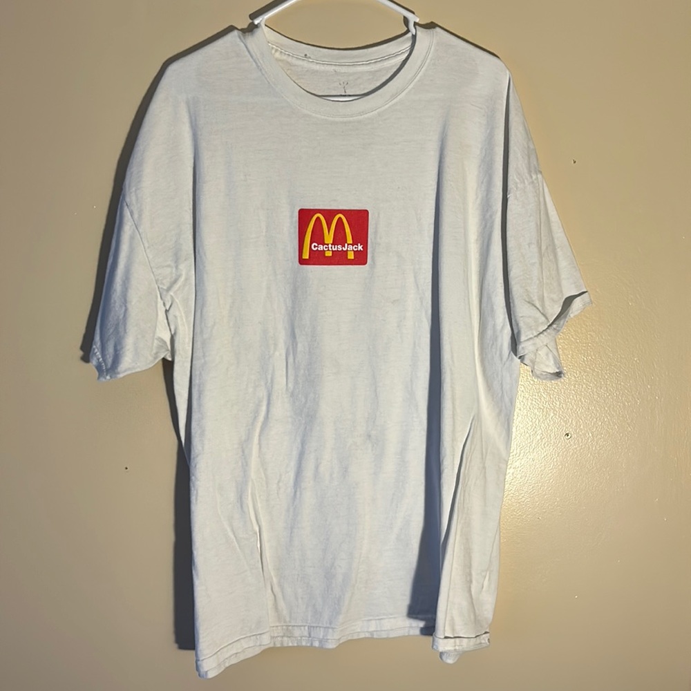 Travis Scott McDonald’s cactus jack T-shirt size XL